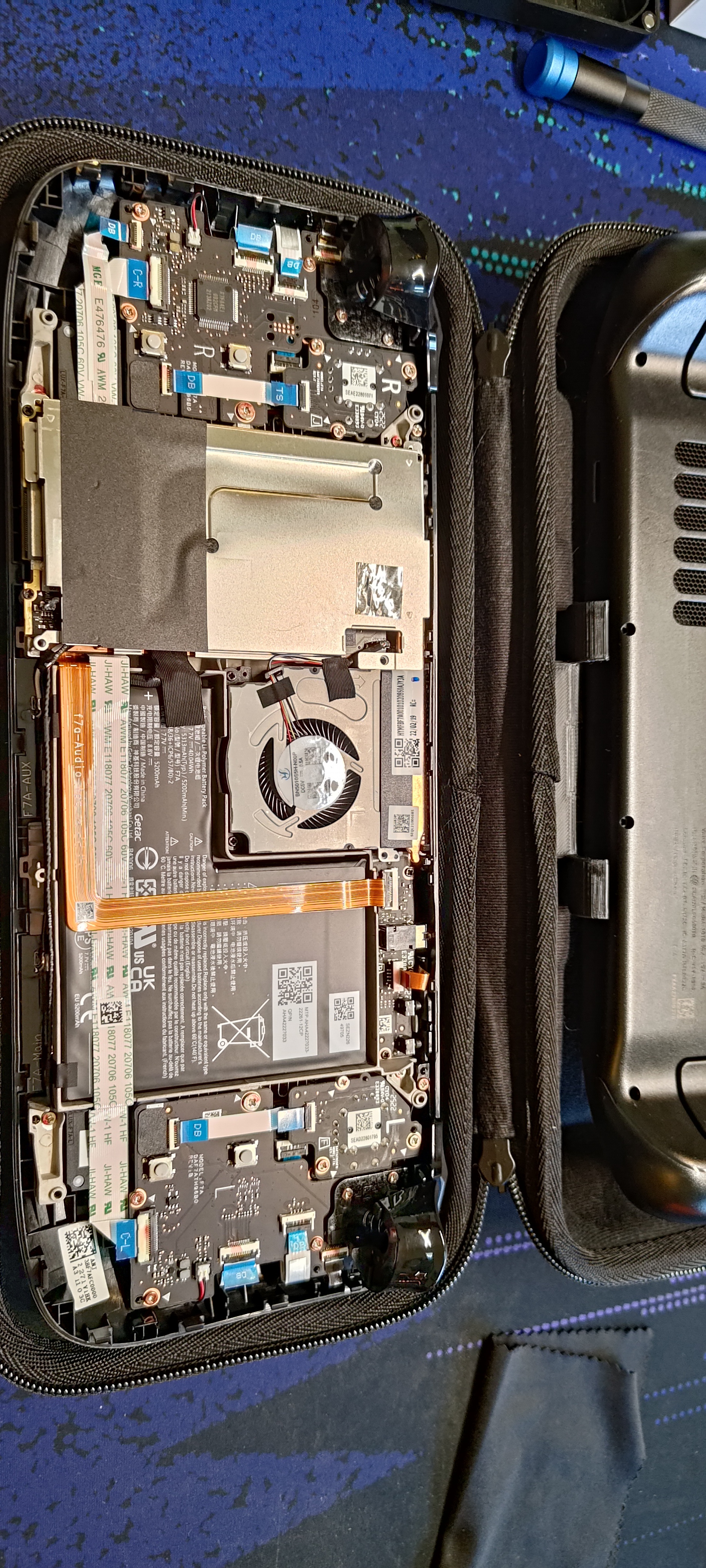 Steam Deck back removed